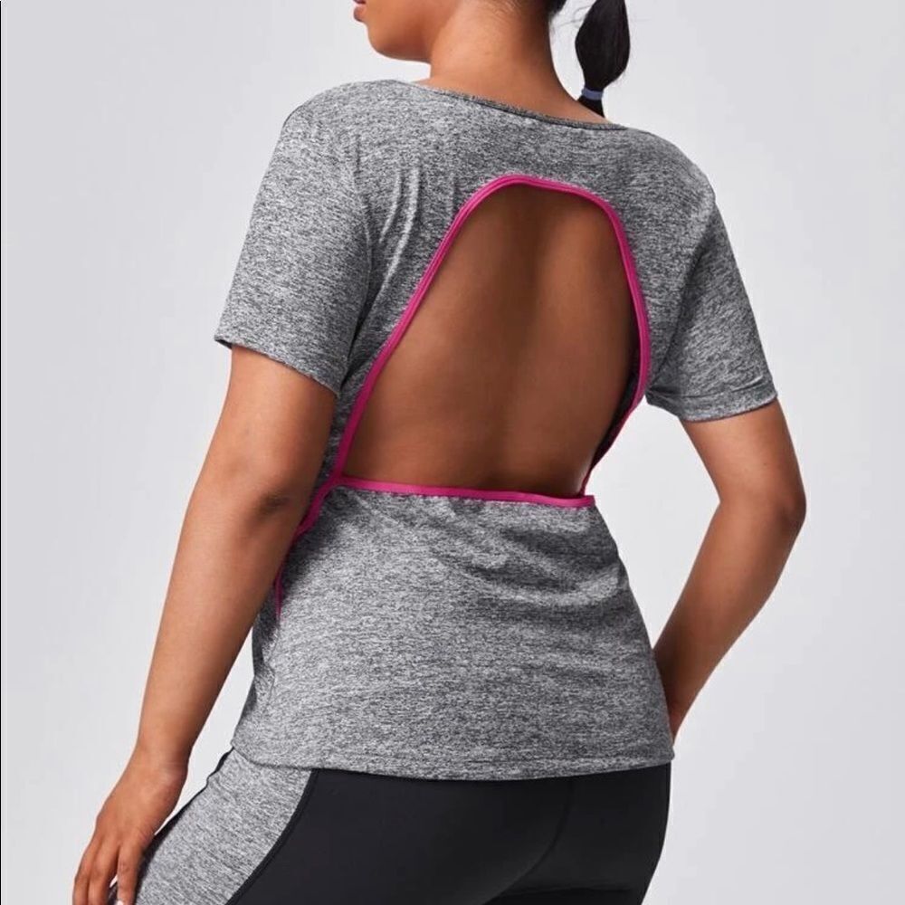 Cut out back activewear top